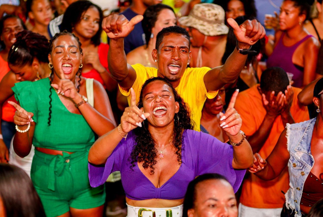 Shows emocionantes e grande público marcam 2ª dia da tradicional festa de São Gonçalo em Passé 