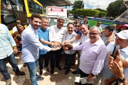 Jerônimo inaugura Centro de Educação Profissional em Uauá