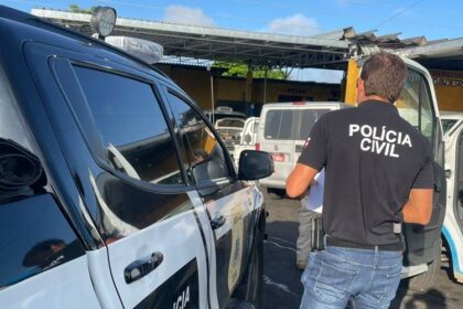 Suspeito preso com moto roubada no Terminal Marítimo de São Joaquim, Salvador