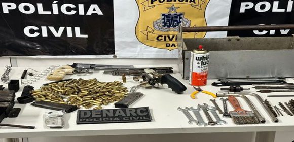 Polícia localiza oficina clandestina para reparo de armas em Salvador