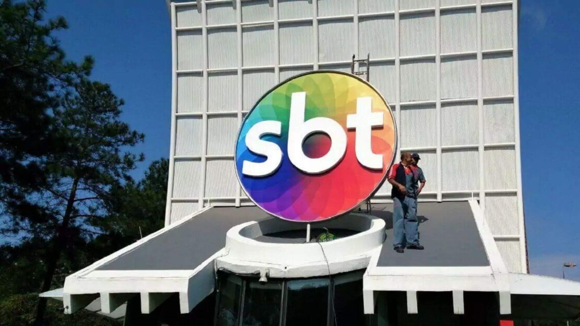 Prédio do SBT sofre incêndio e programação é interrompida - Metropolitana FM