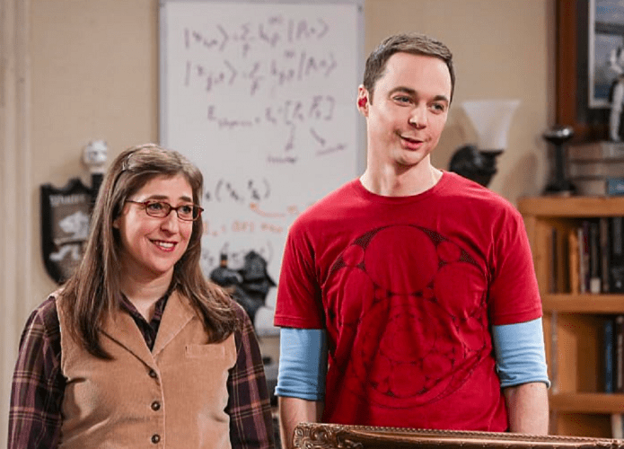 Sheldon e Amy estarão em último episódio de Young Sheldon 