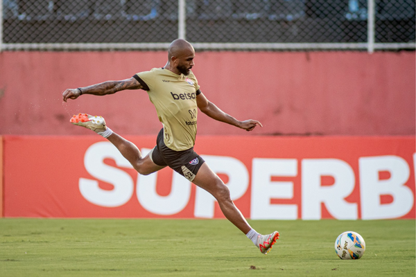 Com vantagem, Vitória recebe Barcelona de Ilhéus no Barradão pela semifinal do Campeonato Baiano