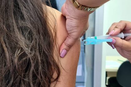 Nova vacina contra Covid-19 chegará ao Brasil na próxima semana