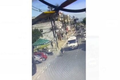 Ciclista atropelado perto da prefeitura de Camaçari