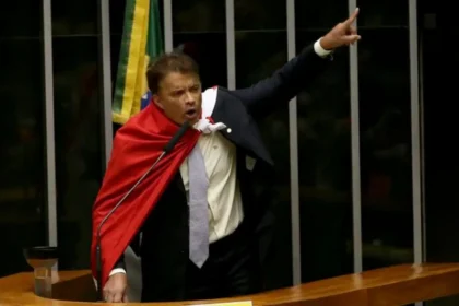 Ex-deputado federal Wladimir Costa é preso por violência política no Pará