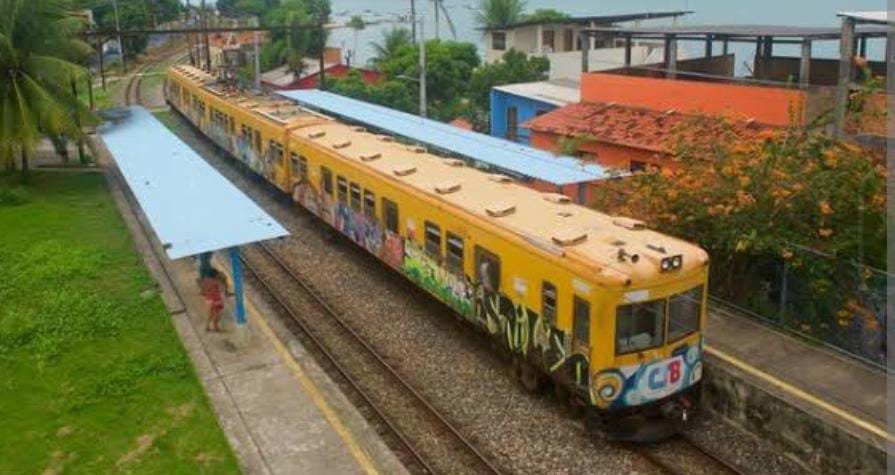 Em meio à polêmica com atraso do VLT, Governo do Estado leiloa vagões do trem do subúrbio