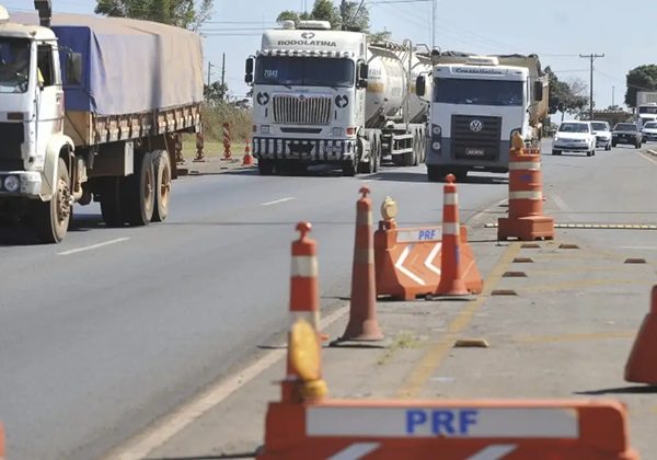 Motoristas das categorias C, D e E têm até 3ªfeira para fazer exame