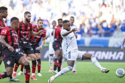 Fora de casa, Vitória perde para o Cruzeiro por 3 a 1 pela Série A