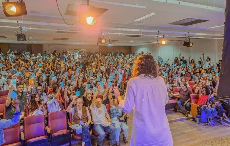 Professores da Ufba entram em estado de greve