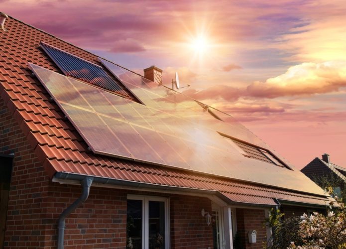 placas solares em casas geram quase o mesmo que Itaipu