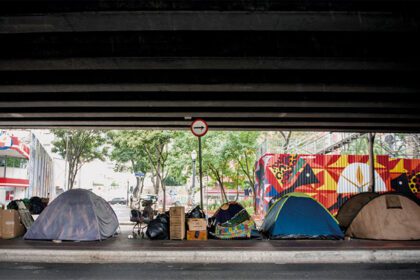 Análise das políticas para população em situação de rua pela Pesquisa FAPESP de maio: saiba mais!