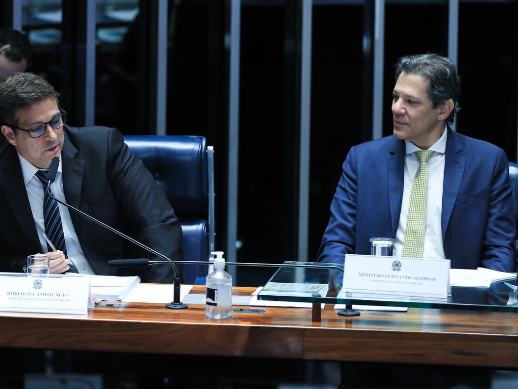 Às vésperas do Copom, Haddad e Campos Neto se reúnem em São Paulo