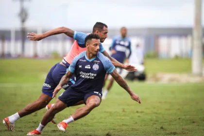 Bahia realiza treino tático durante o feriado e se prepara para confronto contra Atlético-MG fora de casa no domingo