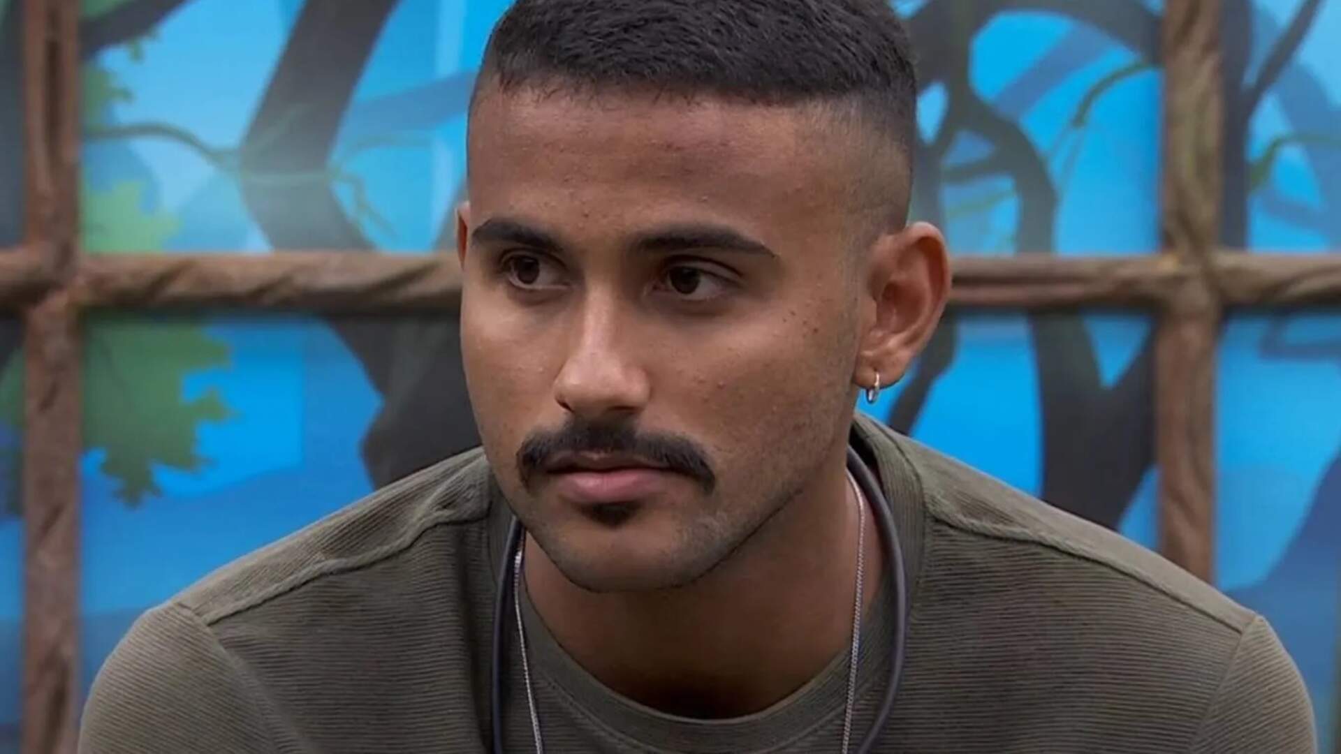 Lucas Pizane larga namoro por romance no BBB 24.