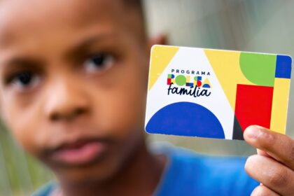 Caixa paga Bolsa Família a beneficiários com NIS de final 4