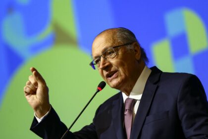 "Selo Verde ajudará a neoindustrialização do Brasil", diz Alckmin