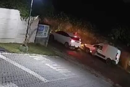 Assaltantes levam carro de entregas em Abrantes