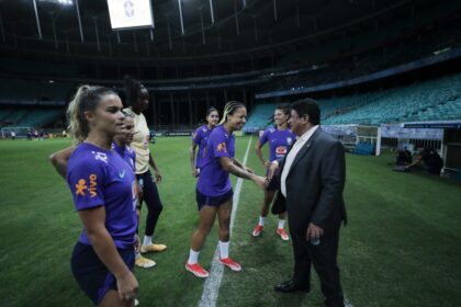 Seleção brasileira feminina enfrenta a Jamaica na Arena Fonte Nova em jogo amistoso
