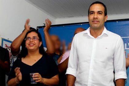 Bruno Reis convoca coletiva de imprensa para oficializar pré-candidatura à reeleição e Ana Paula na vice