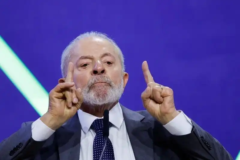 No Rio Grande do Sul, Lula diz que o problema do Brasil são os ricos