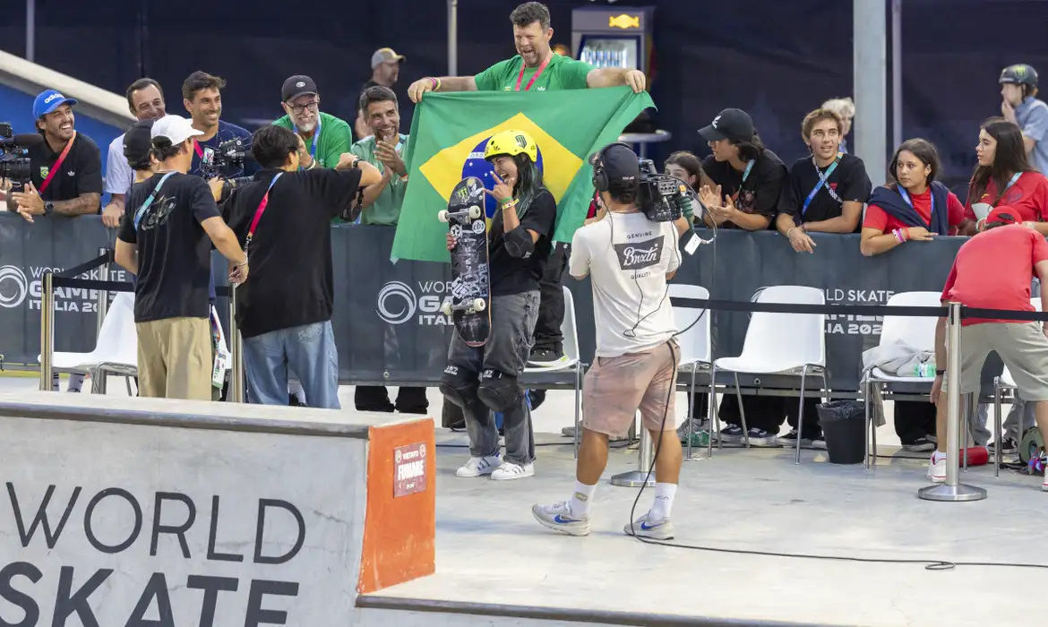 Brasileira Raicca Ventura conquista Mundial de Skate Park na Itália