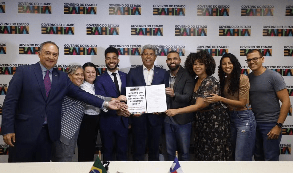 Jerônimo institui o Dia Estadual da Juventude Cristã na Bahia