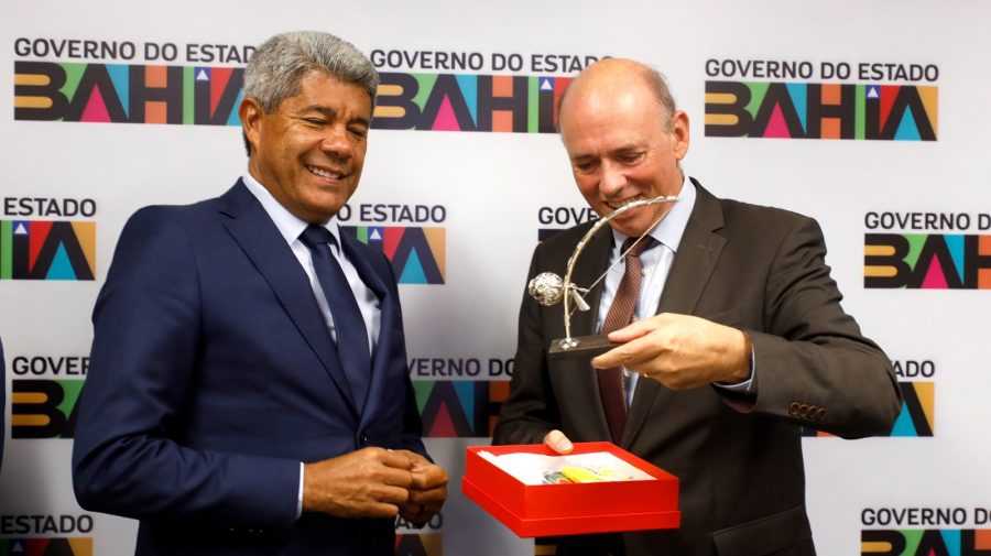 Jerônimo apresenta áreas de investimento na Bahia para embaixador da Bélgica