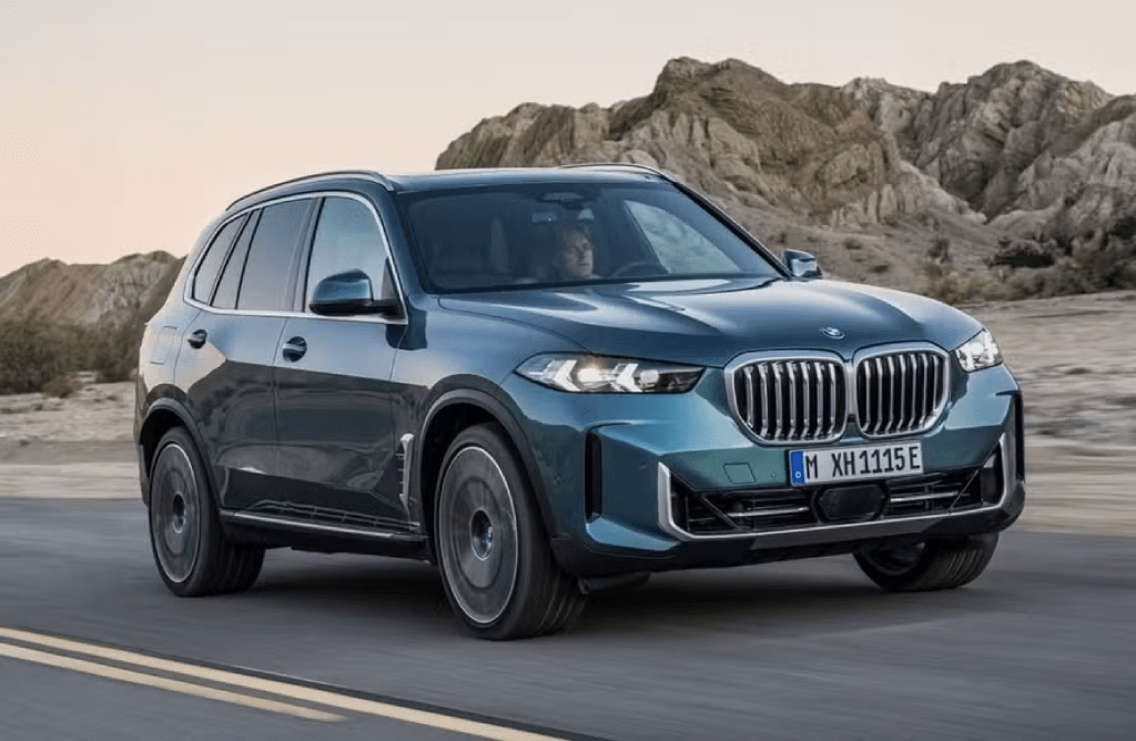 BMW terá investimento bilionário e primeiro híbrido plug-in nacional