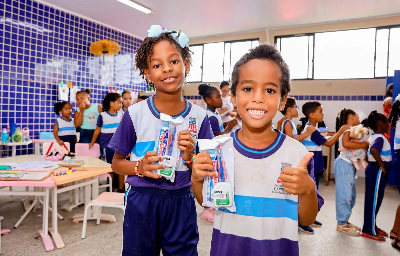 Programa Saúde nas Escolas Leva Atendimento Médico e Odontológico a Alunos e Professores