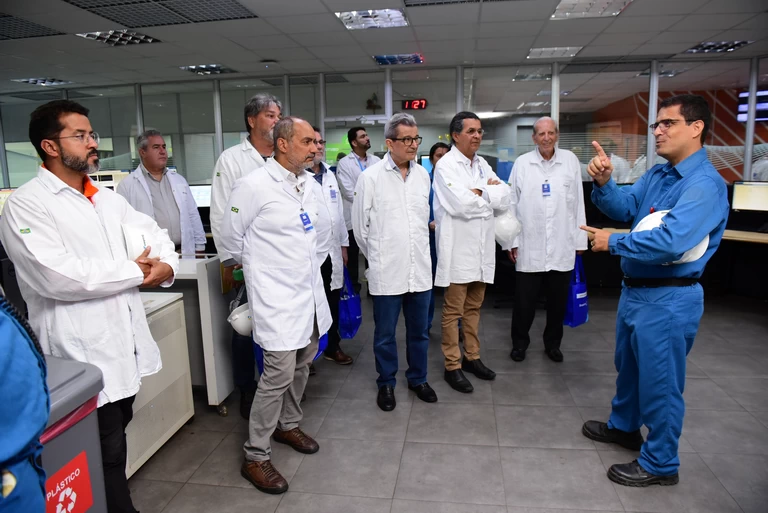 Frente Parlamentar da Química Visita Polo Industrial de Camaçari