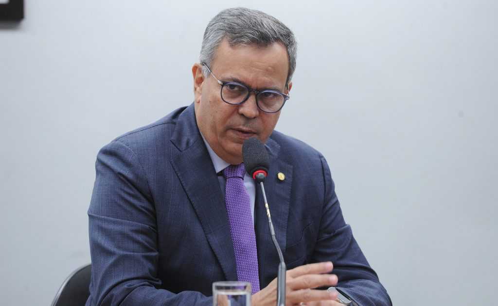 Comissão de Agricultura da Câmara aprova projeto de Félix Mendonça que cria programa para estimular indústria do cacau