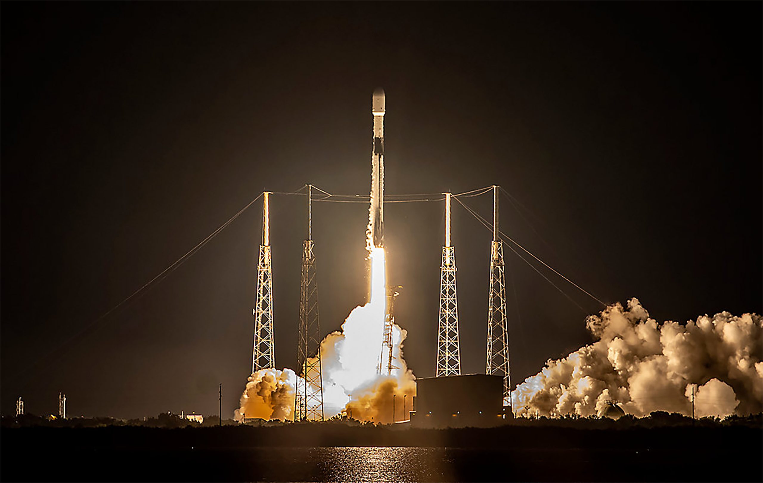 SpaceX lança última missão de 2024 na véspera do Ano Novo