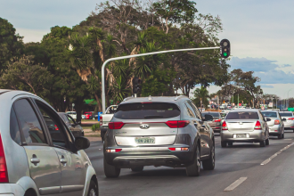 Carona poderá render desconto em pedágios no Brasil; entenda