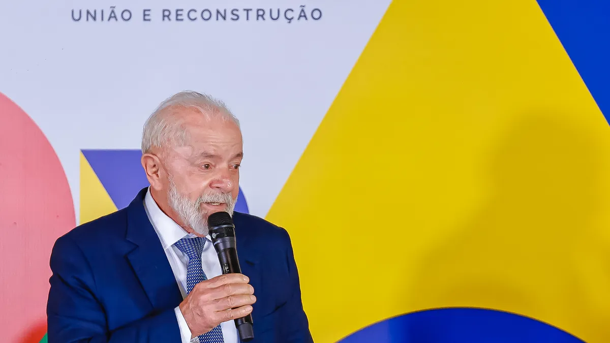 Sob direção de Sidônio, vídeos de Lula atingem dobro de visualizações nas redes sociais