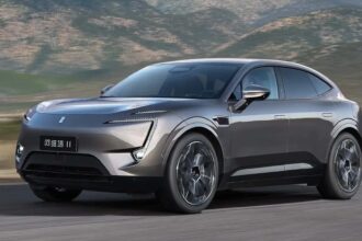 Novo SUV elétrico futurista da Huawei chega ao Brasil