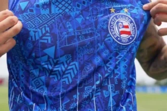 Em homenagem aos 40 anos do axé, Bahia lança camisa de Carnaval