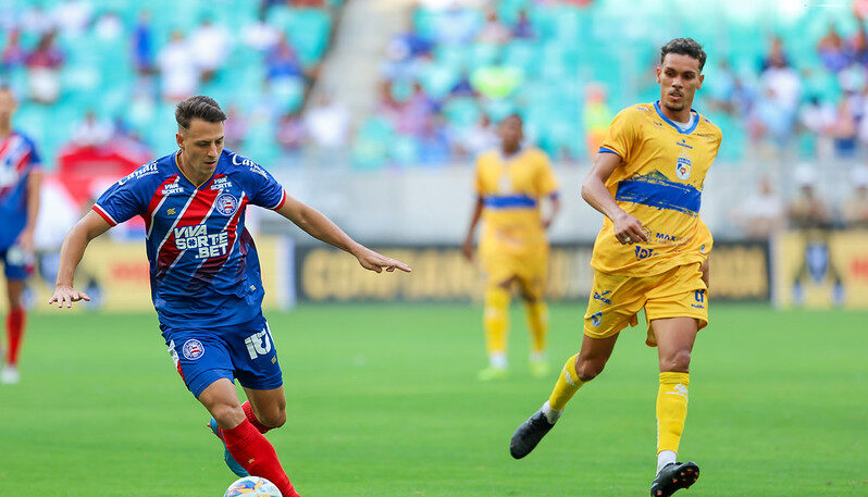 Bahia atropela Colo-Colo com goleada de 6 a 0 e show de artilheiros