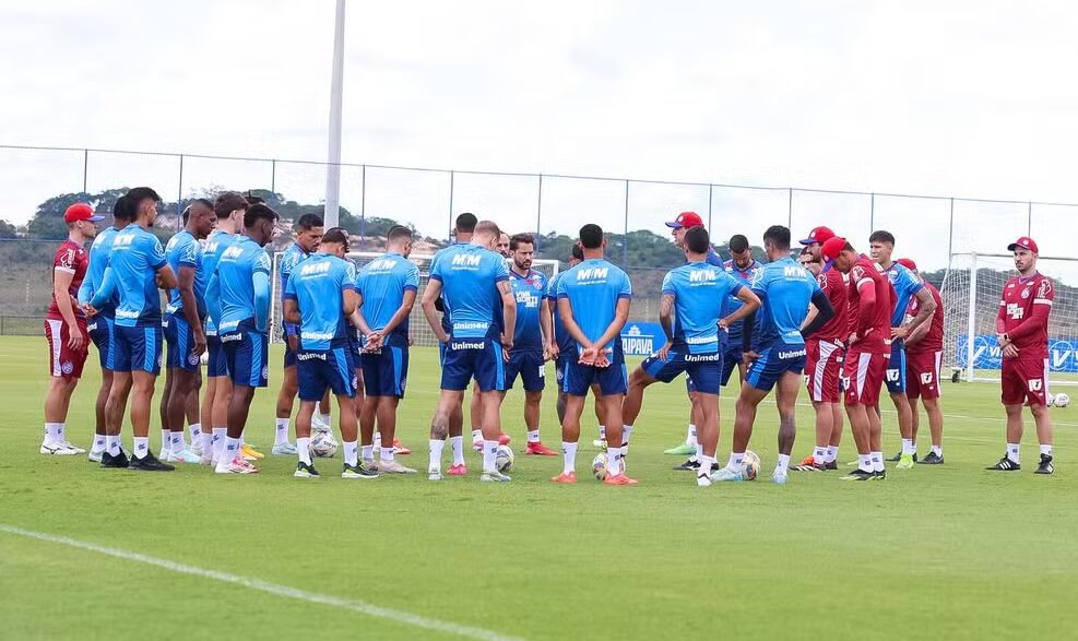 Bahia encara Juazeirense com time alternativo neste sábado (22)