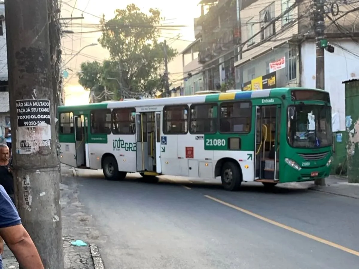 Ônibus final Tancredo Neves realocados para Cabula VI após manifestações