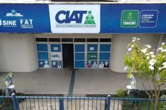 Vagas abertas: operador de caixa e padeiro no CIAT