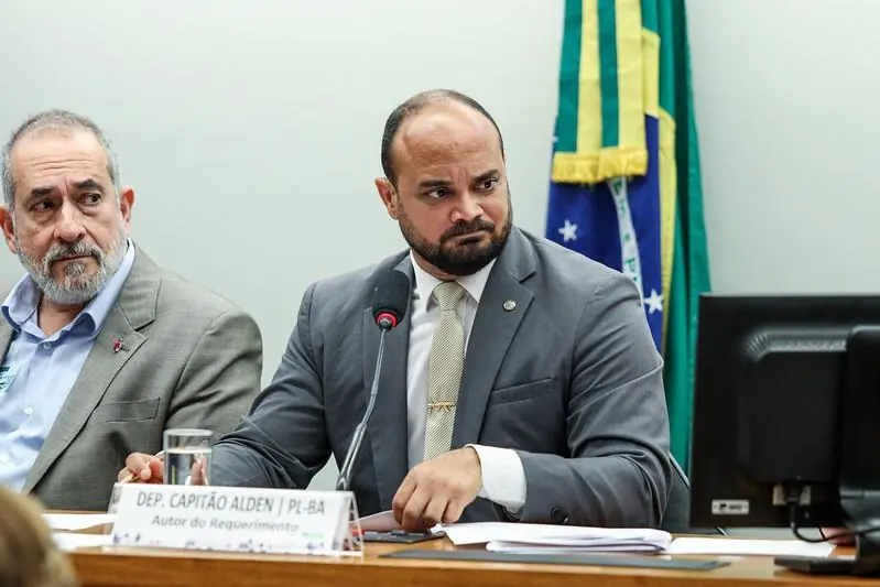 Capitão Alden denuncia banda BozoKill ao MP-BA e cobra mesmo tratamento dado a Claudia Leitte